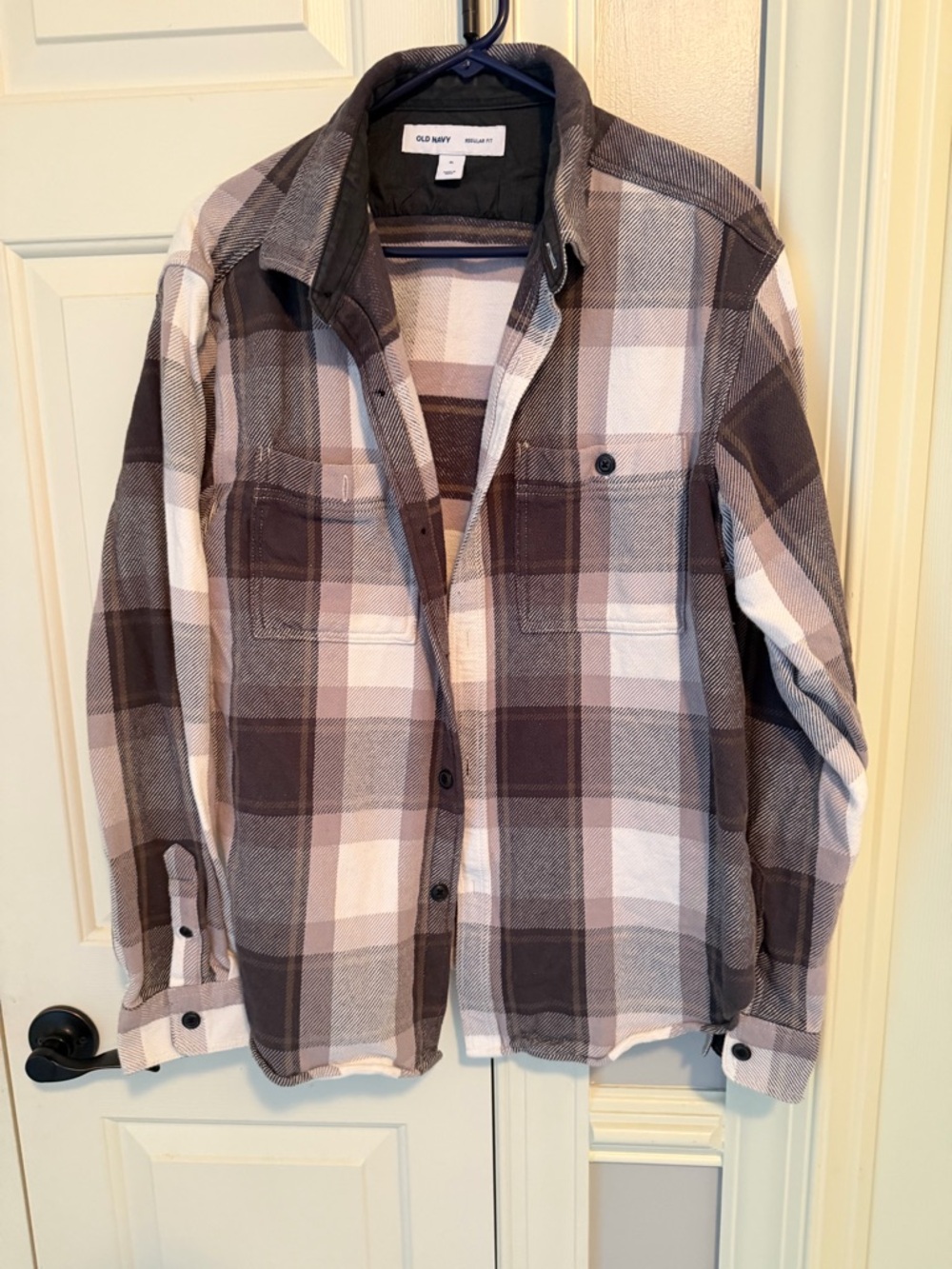 Old Navy Men's Plaid Button-Front Shirt Jacket in Brown and Cream